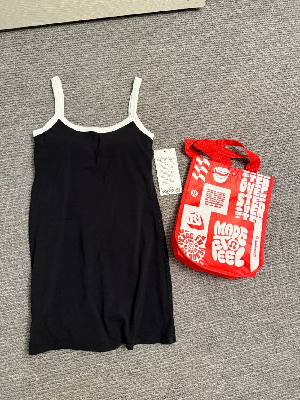 Lululemon size 4 align ribbed-trim cami dress